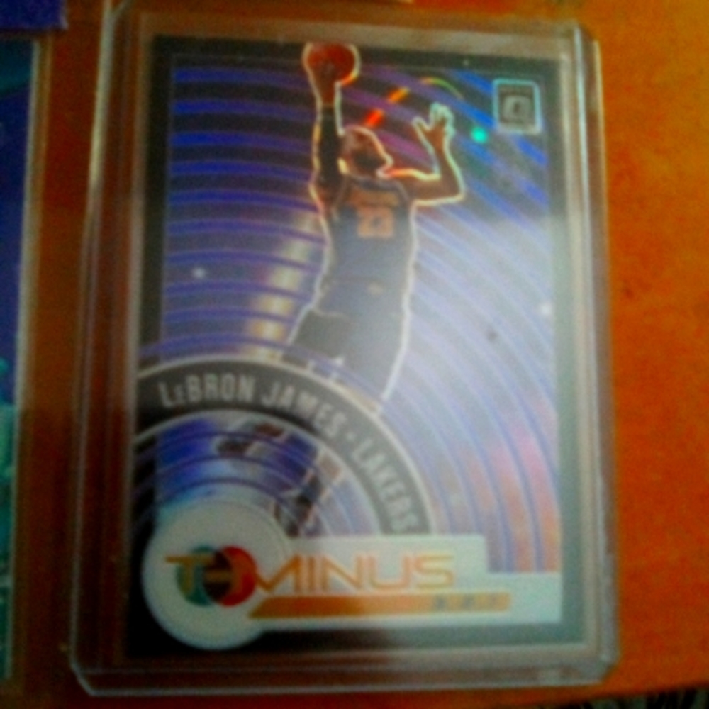 3 card lot prizm optic purple,memory lane ha Morant luja my house lebron 1,2,3 m